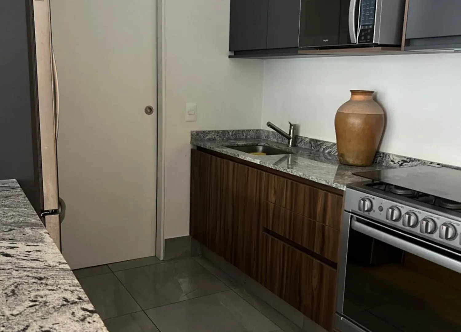 Hermoso Departamento Con Terraza Propia Гвадалахара Апартаменты